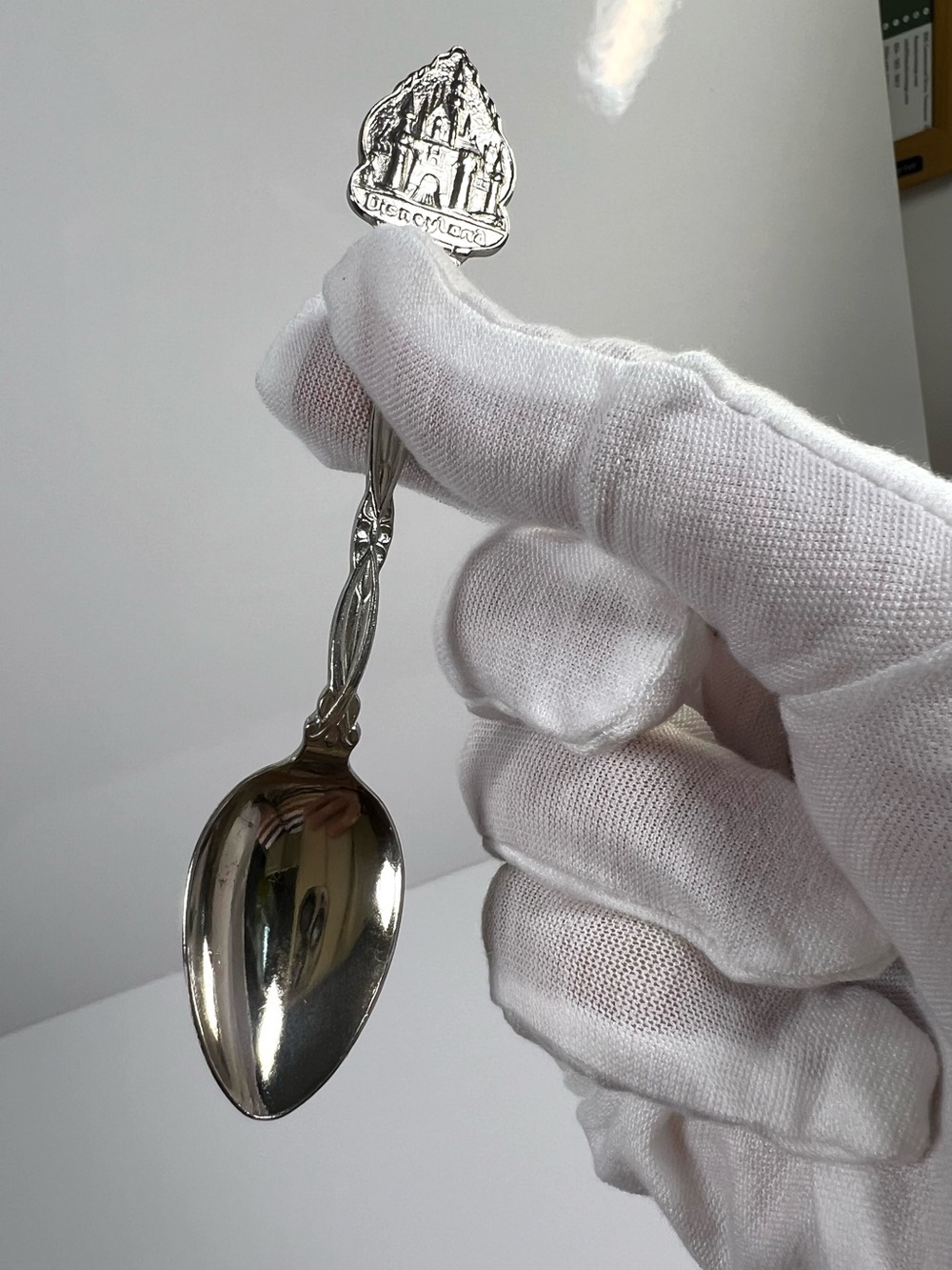Vintage 1982 Disneyland Castle Silver Plated Collector Spoon Stamped Holland